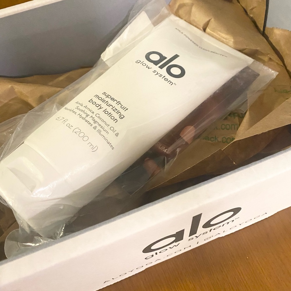 Alo skincare moisturizer